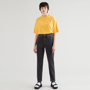 Levi’s High Waisted Taper Jeans